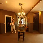 Отель Schloss Basthorst 4*