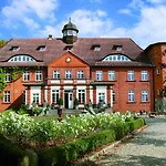 Отель Schloss Basthorst