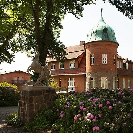 Hotel Schloss Basthorst 4*