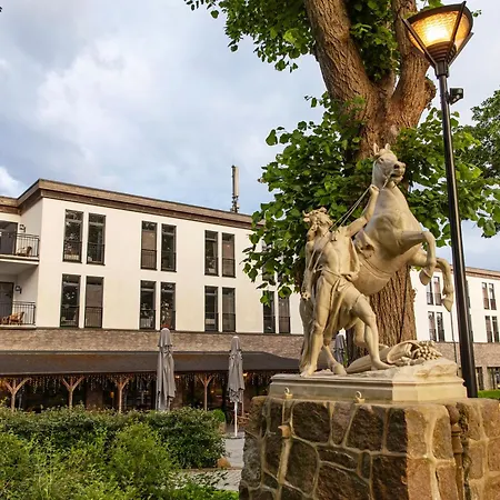 Schloss Basthorst Hotel 4*