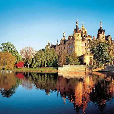 Hotel Schloss Basthorst 4*