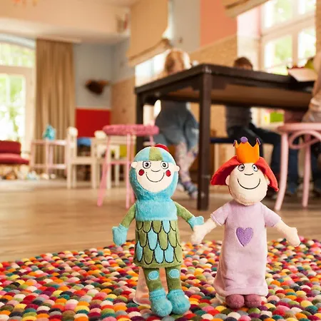 Hotel Schloss Basthorst 4*