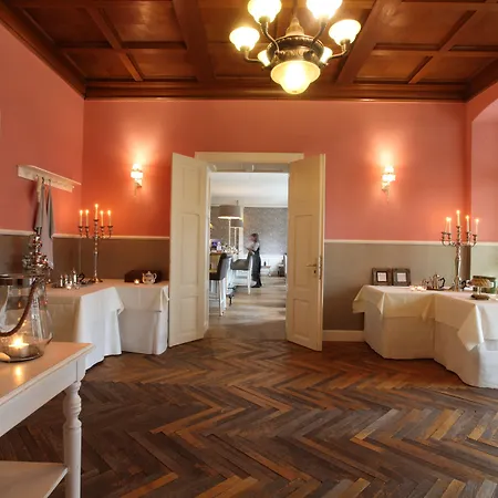 Schloss Basthorst Hotel 4*